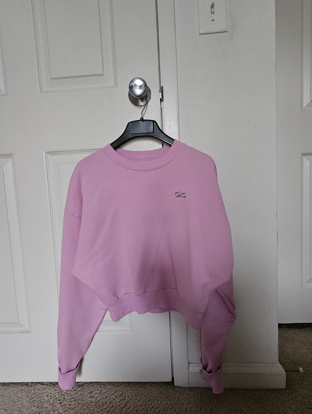 ALO Yoga Cropped Crewneck Candy Heart Pink M